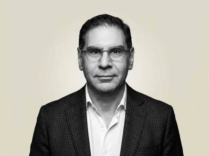 علی صحیح النسب