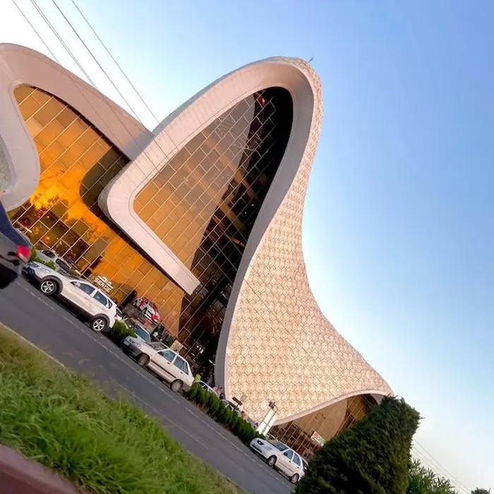 سرای گردشگری سیمرغ