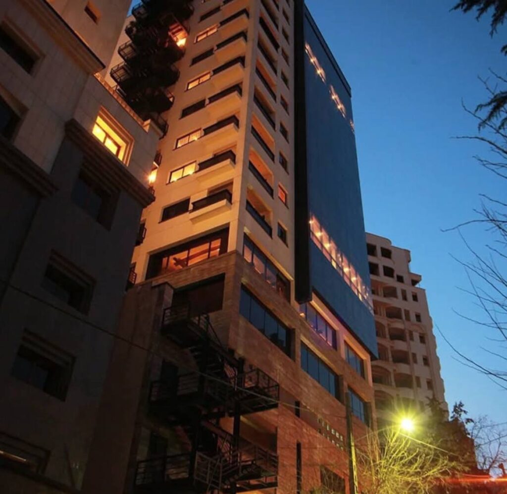 برج دیپلمات