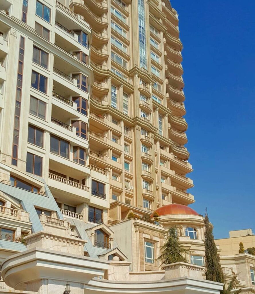برج تندیس بوکان